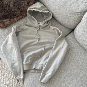 Good American crop sweatshirt